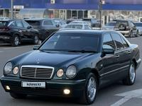 Mercedes-Benz E 320 1995 года за 3 850 000 тг. в Алматы