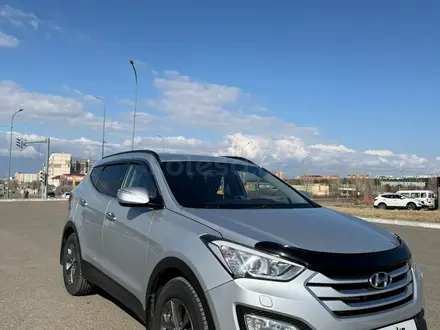 Hyundai Santa Fe 2014 года за 8 000 000 тг. в Астана – фото 3