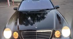 Mercedes-Benz E 320 2001 годаfor5 500 000 тг. в Алматы