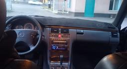 Mercedes-Benz E 320 2001 годаfor5 500 000 тг. в Алматы – фото 3