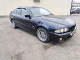 BMW 528 1999 года за 3 400 000 тг. в Караганда – фото 2