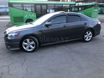 Toyota Camry 2011 года за 6 700 000 тг. в Алматы – фото 5