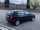 Volkswagen Golf 1994 года за 1 600 000 тг. в Алматы – фото 4