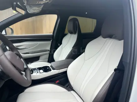 BYD Song Plus Flagship 100 DM-i 2025 года за 16 300 000 тг. в Астана – фото 8