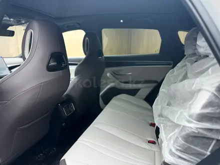 BYD Song Plus Flagship 100 DM-i 2025 года за 16 300 000 тг. в Астана – фото 9