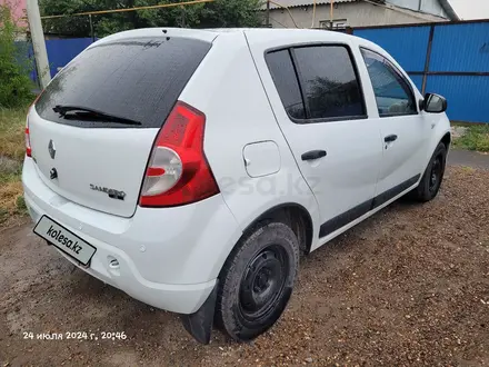 Renault Sandero 2014 года за 3 300 000 тг. в Аксай – фото 8