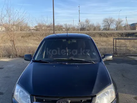 ВАЗ (Lada) Granta 2190 2013 года за 1 500 000 тг. в Актобе – фото 4