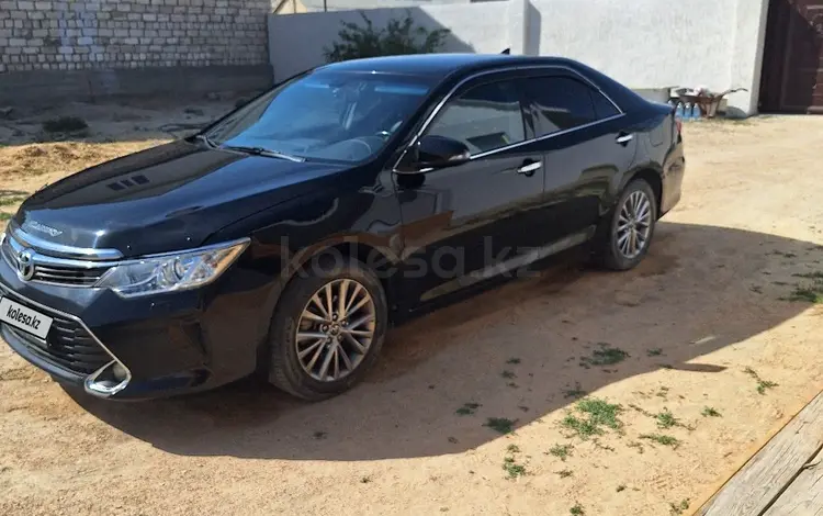 Toyota Camry 2016 года за 11 000 000 тг. в Жанаозен