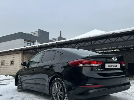 Hyundai Elantra 2018 года за 6 800 000 тг. в Алматы – фото 3