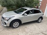 Kia Rio X-Line 2020 года за 6 100 000 тг. в Актобе – фото 2