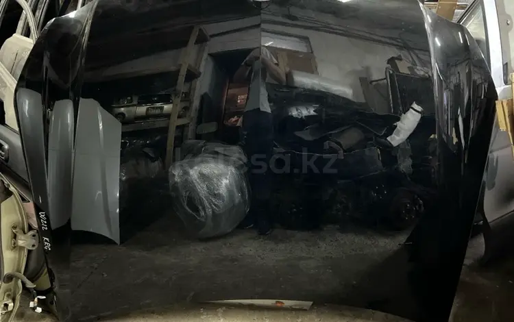 Капот w212 за 150 000 тг. в Караганда