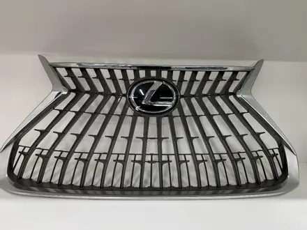 Решётка радиатора Lexus ES 350 за 5 005 тг. в Шымкент