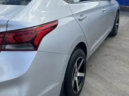 Hyundai Accent 2018 года за 6 800 000 тг. в Актобе – фото 5