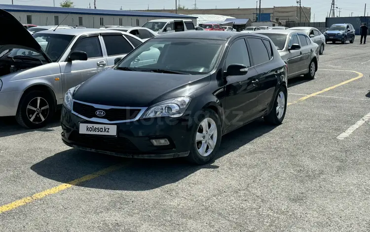 Kia Cee'd 2011 годаүшін2 950 000 тг. в Атырау