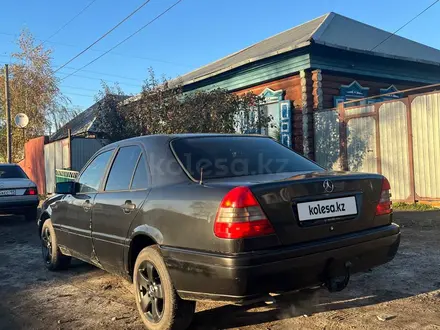 Mercedes-Benz C 180 1995 года за 1 000 000 тг. в Петропавловск – фото 3