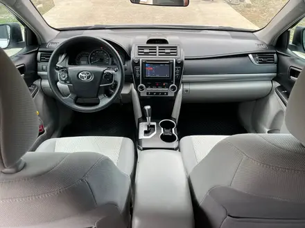 Toyota Camry 2013 года за 8 300 000 тг. в Атырау – фото 4