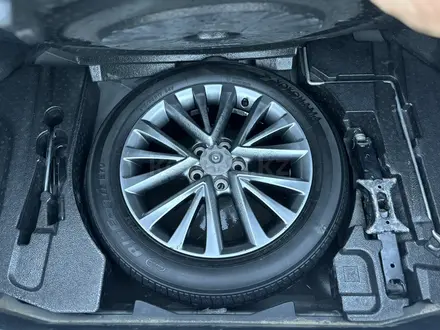 Toyota Camry 2017 года за 12 000 000 тг. в Шымкент – фото 11