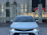 Toyota Camry 2017 годаүшін12 000 000 тг. в Шымкент – фото 3
