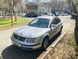 Volkswagen Passat 1997 года за 1 850 000 тг. в Уральск – фото 3