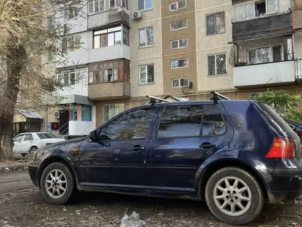 Volkswagen Golf 2000 года за 2 800 000 тг. в Тараз – фото 2