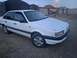 Volkswagen Passat 1990 года за 1 200 000 тг. в Шиели – фото 4