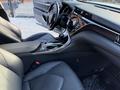 Toyota Camry 2018 года за 14 300 000 тг. в Атырау – фото 20