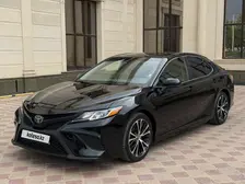 Toyota Camry, 2017