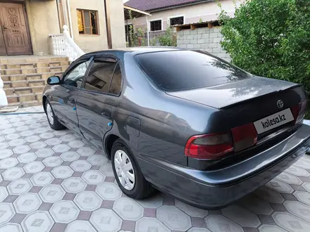 Toyota Carina E 1997 года за 1 800 000 тг. в Тараз – фото 2