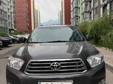 Toyota Highlander 2008 года за 7 850 000 тг. в Алматы – фото 2
