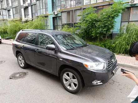 Toyota Highlander 2008 года за 7 850 000 тг. в Алматы – фото 9