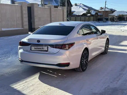 Lexus ES 250 2022 года за 22 000 000 тг. в Астана – фото 5