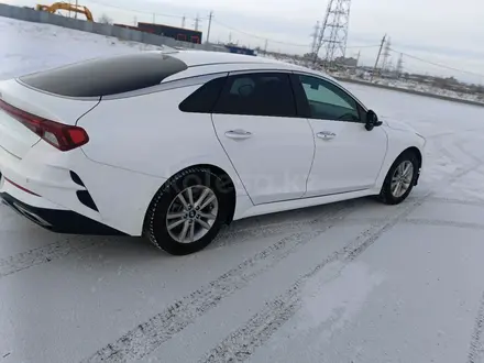 Kia K5 2021 года за 11 200 000 тг. в Караганда – фото 2