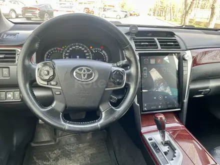 Toyota Camry 2013 года за 9 400 000 тг. в Караганда – фото 23