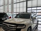 Toyota Land Cruiser Luxe 2023 годаfor56 450 000 тг. в Уральск – фото 2