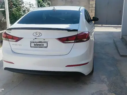 Hyundai Elantra 2017 года за 4 200 000 тг. в Актау – фото 3