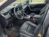 Toyota RAV4 2022 года за 17 999 999 тг. в Семей – фото 5