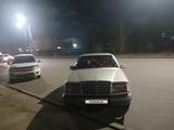 Mercedes-Benz E 260 1991 годаfor2 100 000 тг. в Павлодар – фото 2