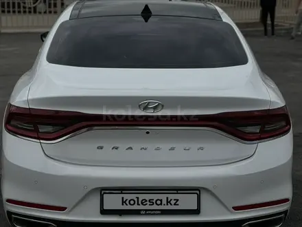 Hyundai Grandeur 2018 года за 11 800 000 тг. в Алматы – фото 11