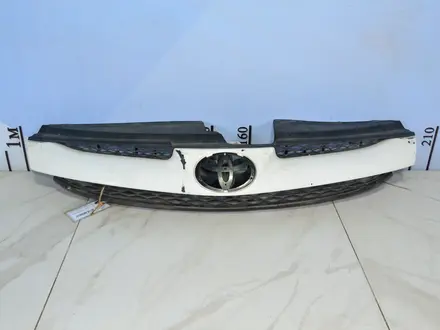 Решетка радиатора Toyota Sienna за 20 000 тг. в Тараз