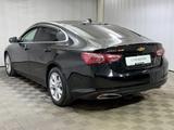 Chevrolet Malibu 2020 годаүшін8 600 000 тг. в Алматы – фото 2
