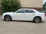 Chrysler 300C 2006 года за 6 000 000 тг. в Алматы – фото 2