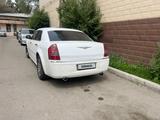 Chrysler 300C 2006 года за 6 000 000 тг. в Алматы – фото 3