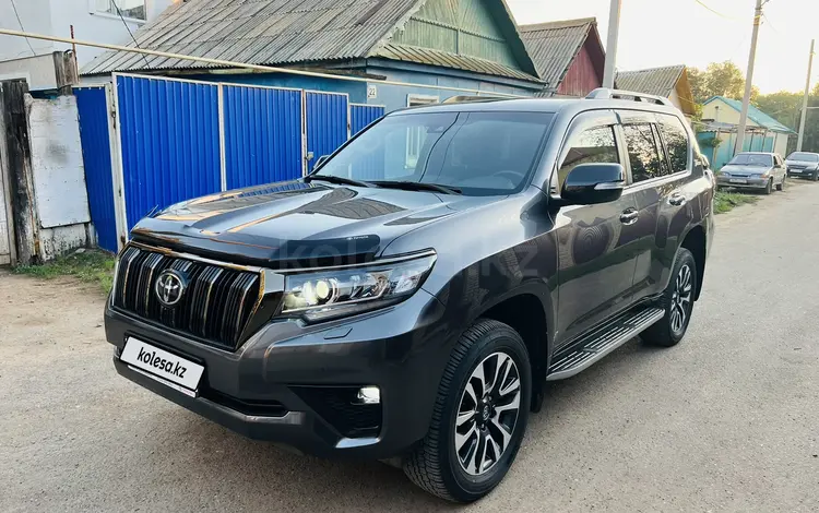 Toyota Land Cruiser Prado 2022 года за 33 500 000 тг. в Уральск