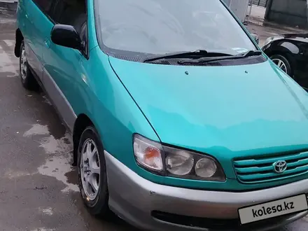 Toyota Ipsum 1996 года за 3 100 000 тг. в Алматы – фото 2