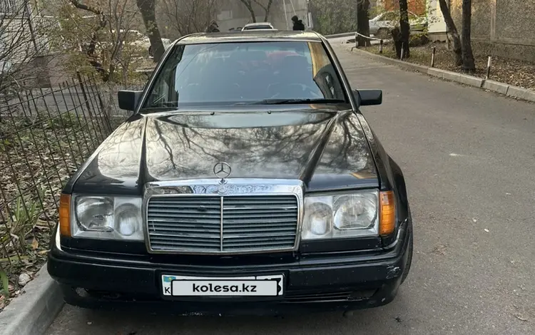 Mercedes-Benz E 320 1993 года за 2 700 000 тг. в Алматы