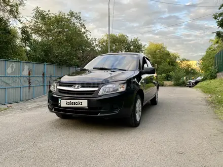 ВАЗ (Lada) Granta 2190 2014 года за 2 395 000 тг. в Алматы