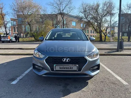 Hyundai Accent 2018 года за 6 900 000 тг. в Алматы