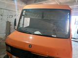 Mercedes-Benz  Mercedes-Benz 1993 года за 3 200 000 тг. в Жезказган