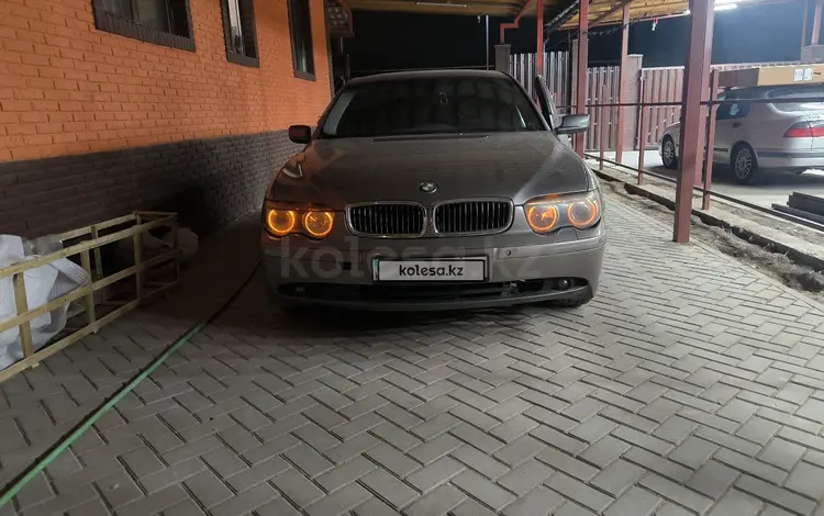BMW 735 2004 года за 5 500 000 тг. в Алматы