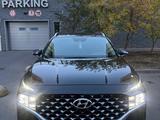 Hyundai Santa Fe 2023 годаүшін17 500 000 тг. в Астана – фото 2